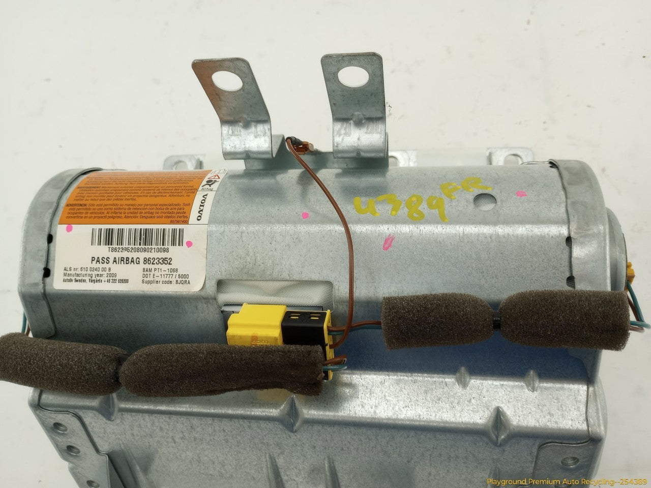 Volvo C30 Passenger Right Dashboard Airbag