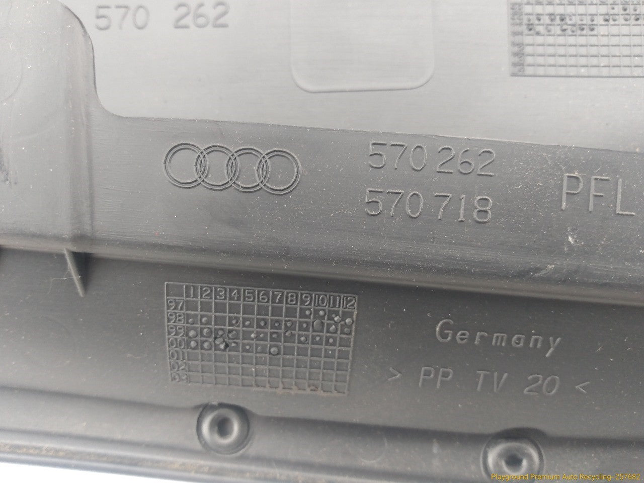 Audi TT Set Of 3 Front Right Seat Side Trims