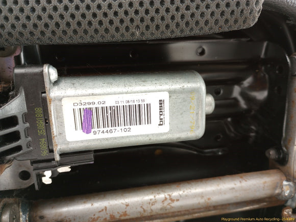 Volvo C30 Driver Left Front Lower Seat Cushion