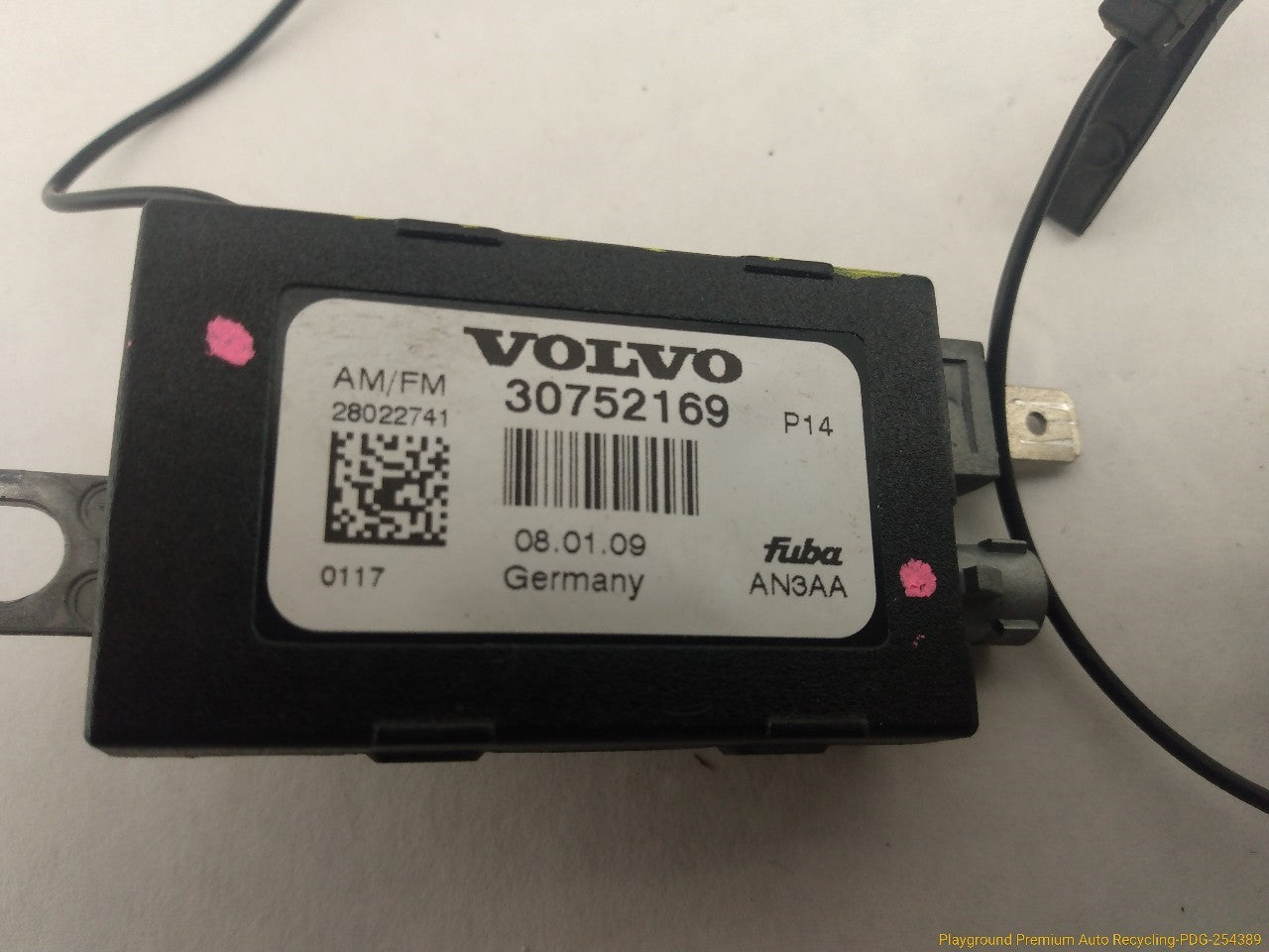 Volvo C30 Pair Of Rear Antenna Amplifier