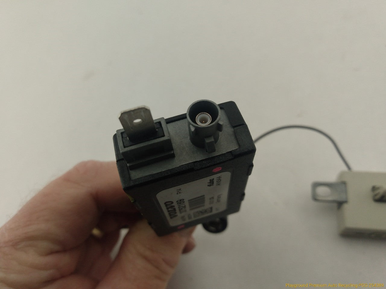 Volvo C30 Pair Of Rear Antenna Amplifier