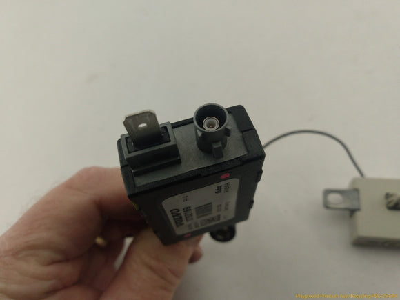 Volvo C30 Pair Of Rear Antenna Amplifier