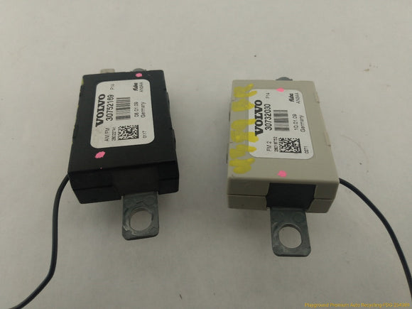Volvo C30 Pair Of Rear Antenna Amplifier