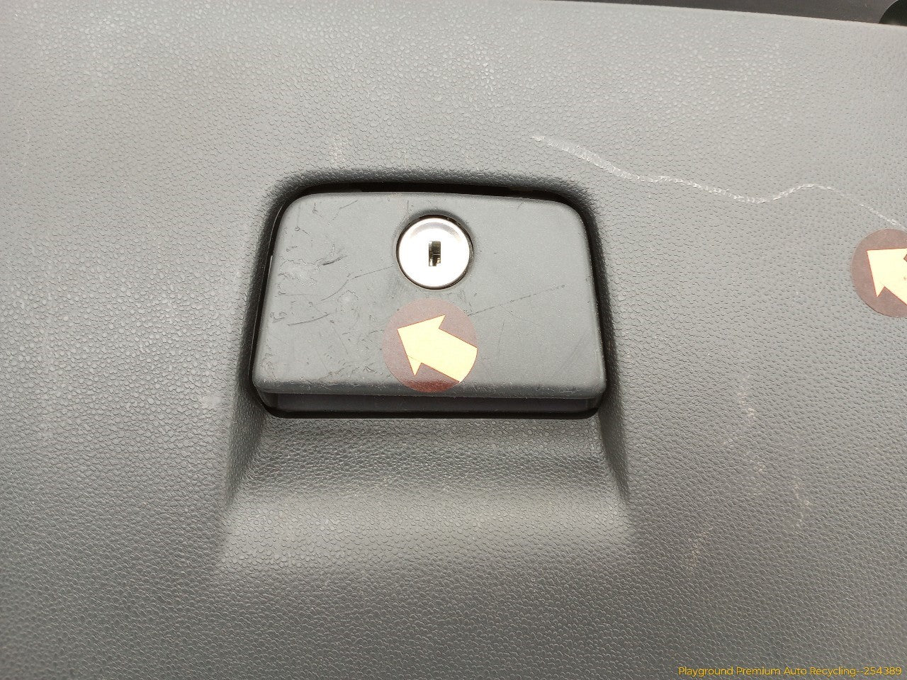 Volvo C30 Glove Box