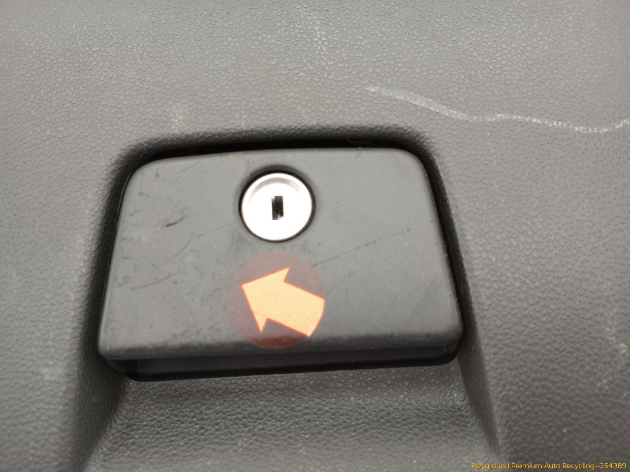 Volvo C30 Glove Box
