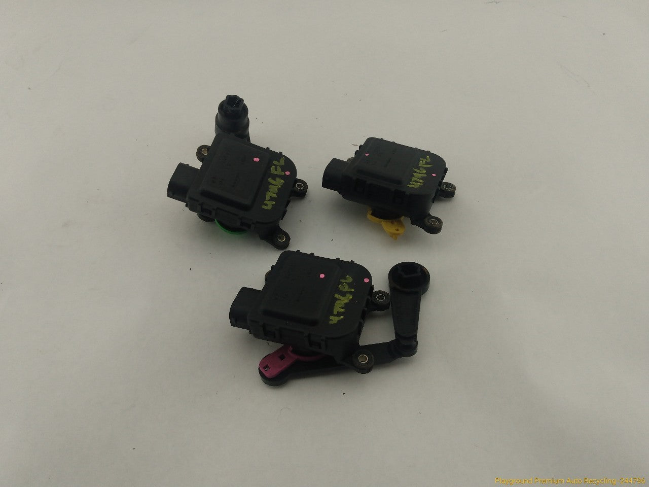 Audi TT Set Of 4 AC Vent Flap Actuators