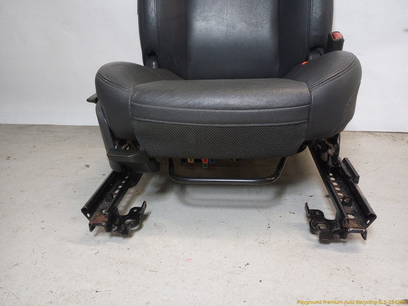 Volvo C30 Passenger Right Front Seat Assembly