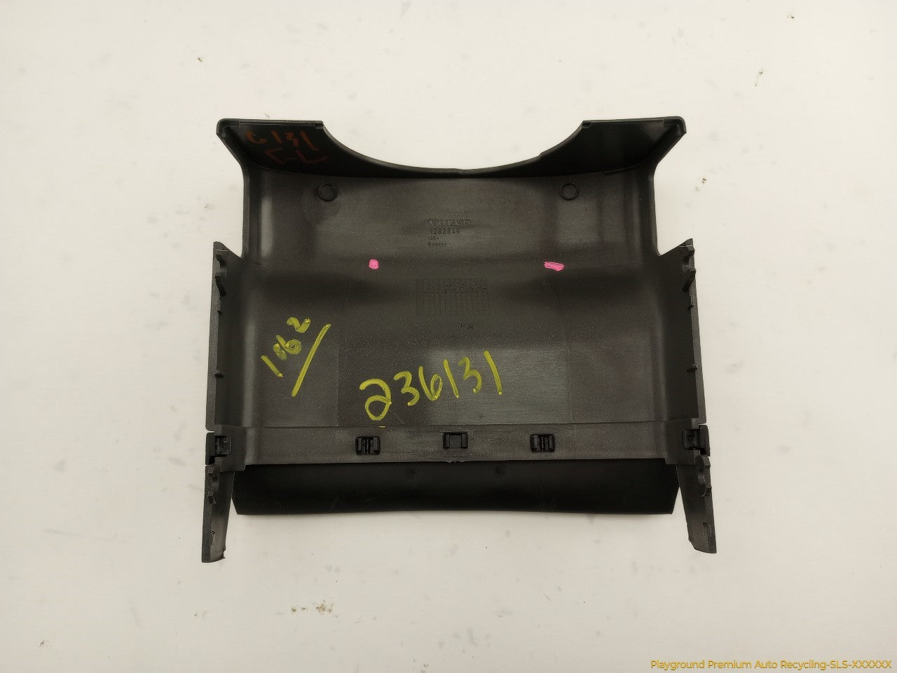 Volvo XC70 Steering Column Surround Trim