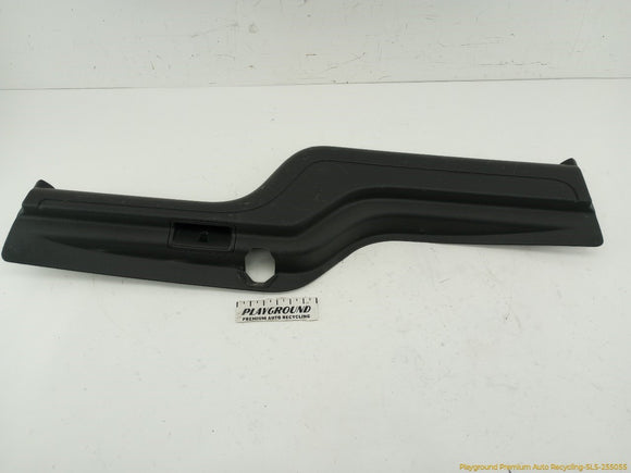 Land Rover LR4 Upper Tailgate Lower Trim Panel