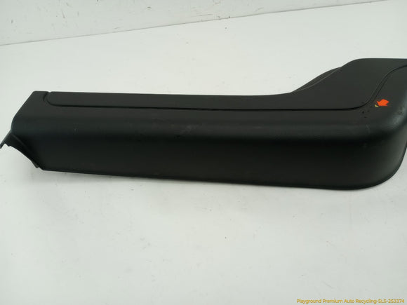 Land Rover LR3 Upper Tailgate Lower Trim Panel