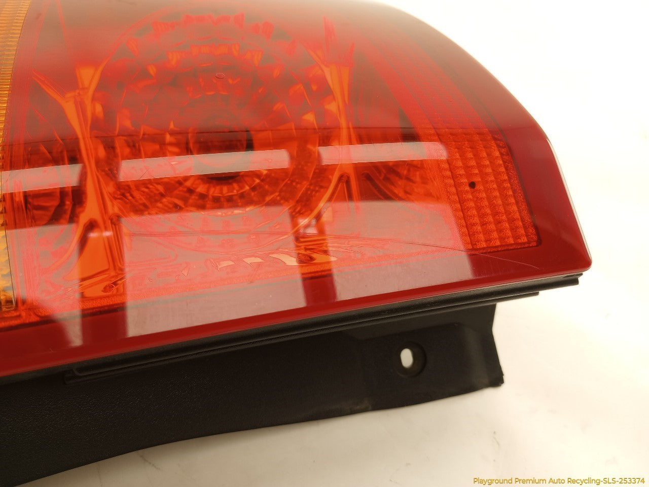 Land Rover LR3 Driver Left Tail Lamp