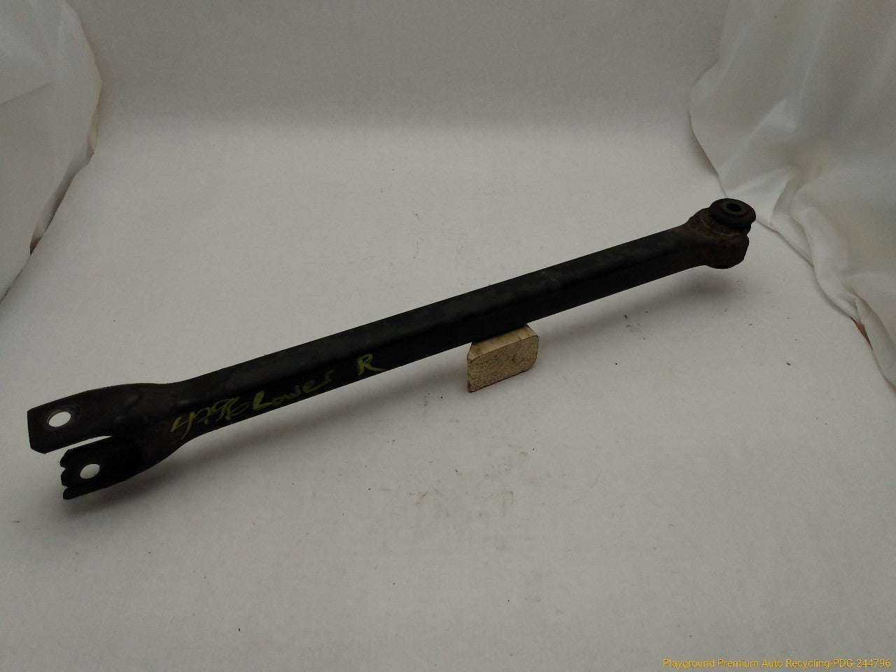 Audi TT Pair Of Rear Right Control Arms