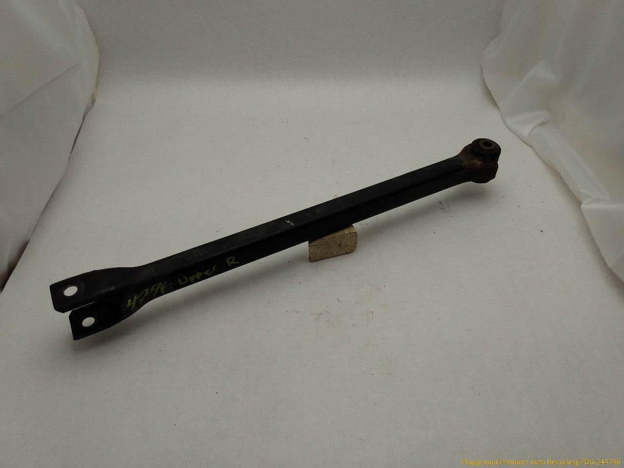 Audi TT Pair Of Rear Right Control Arms