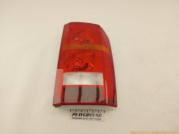 Land Rover LR3 Passenger Right Tail Lamp