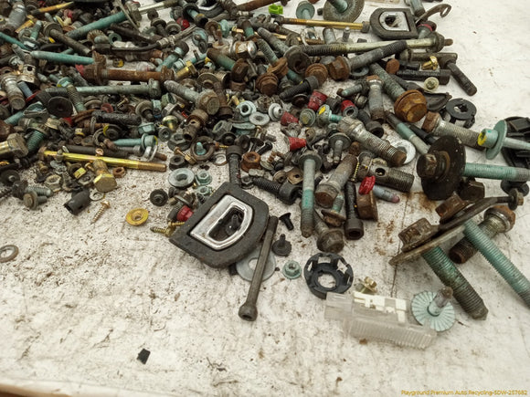 Audi TT Dismantling Hardware Fasteners Bolts & Nuts
