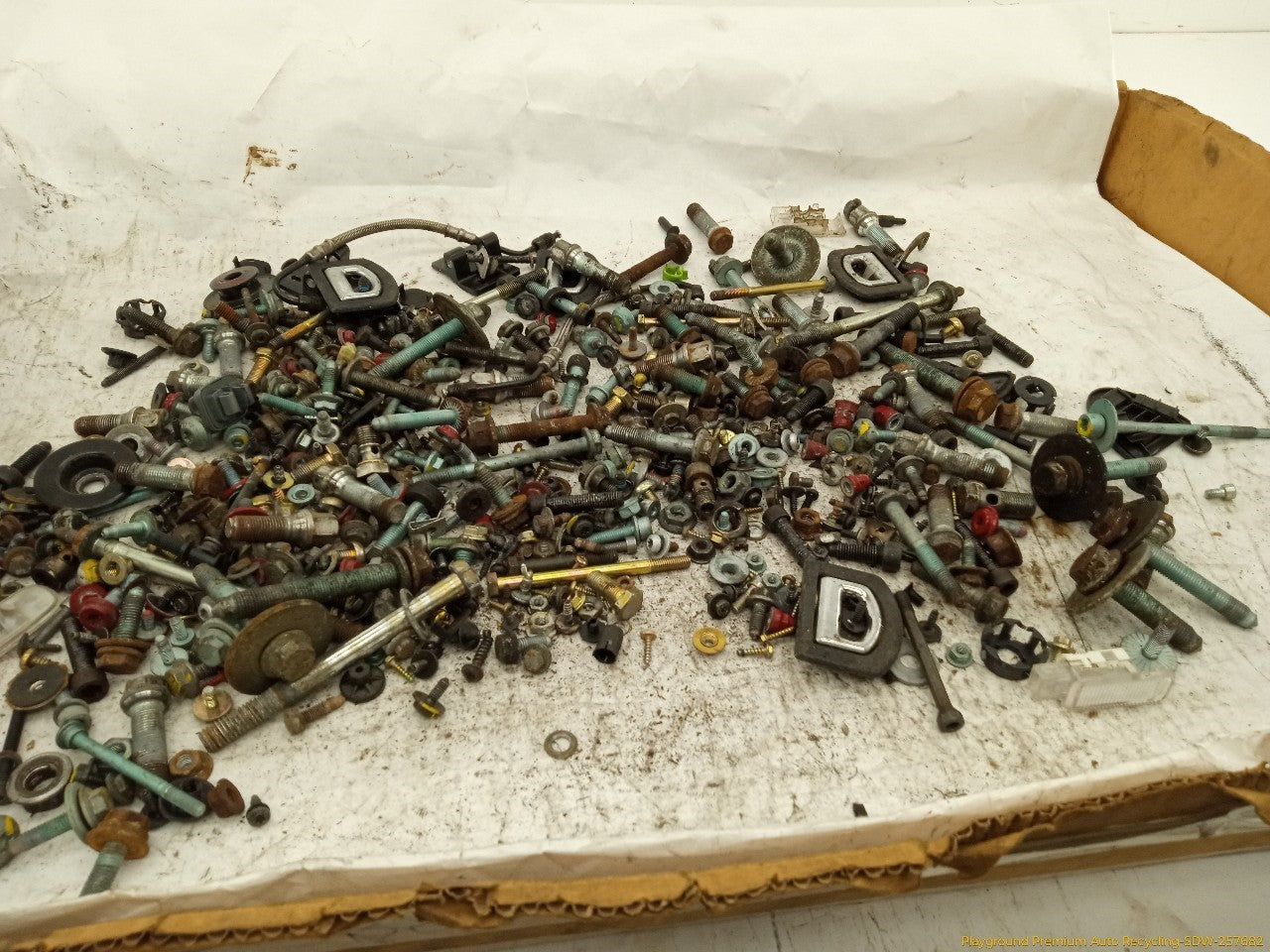 Audi TT Dismantling Hardware Fasteners Bolts & Nuts