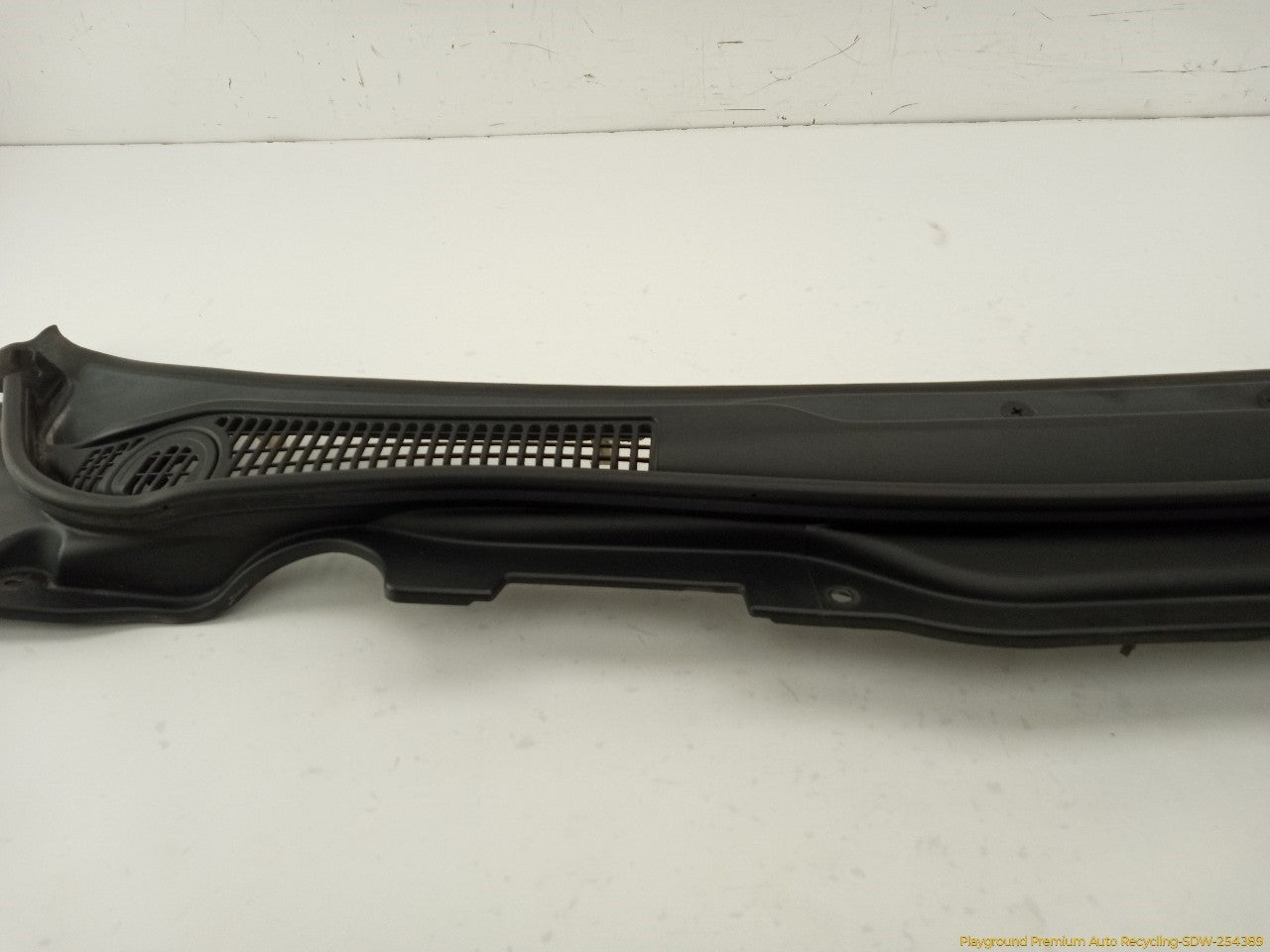 Volvo C30 Windshield Cowl Vent Panel