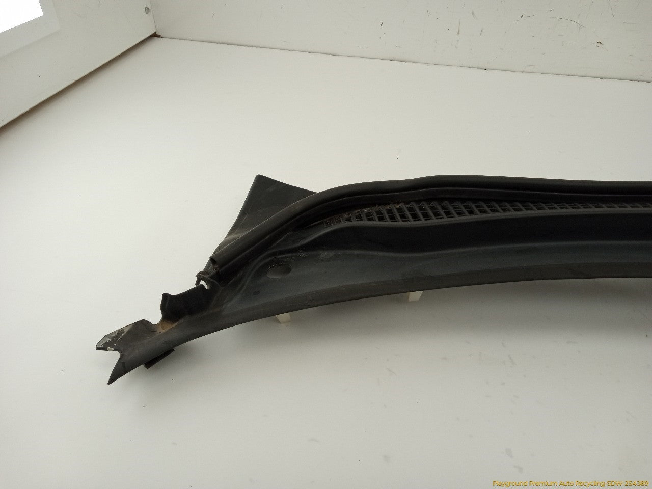 Volvo C30 Windshield Cowl Vent Panel