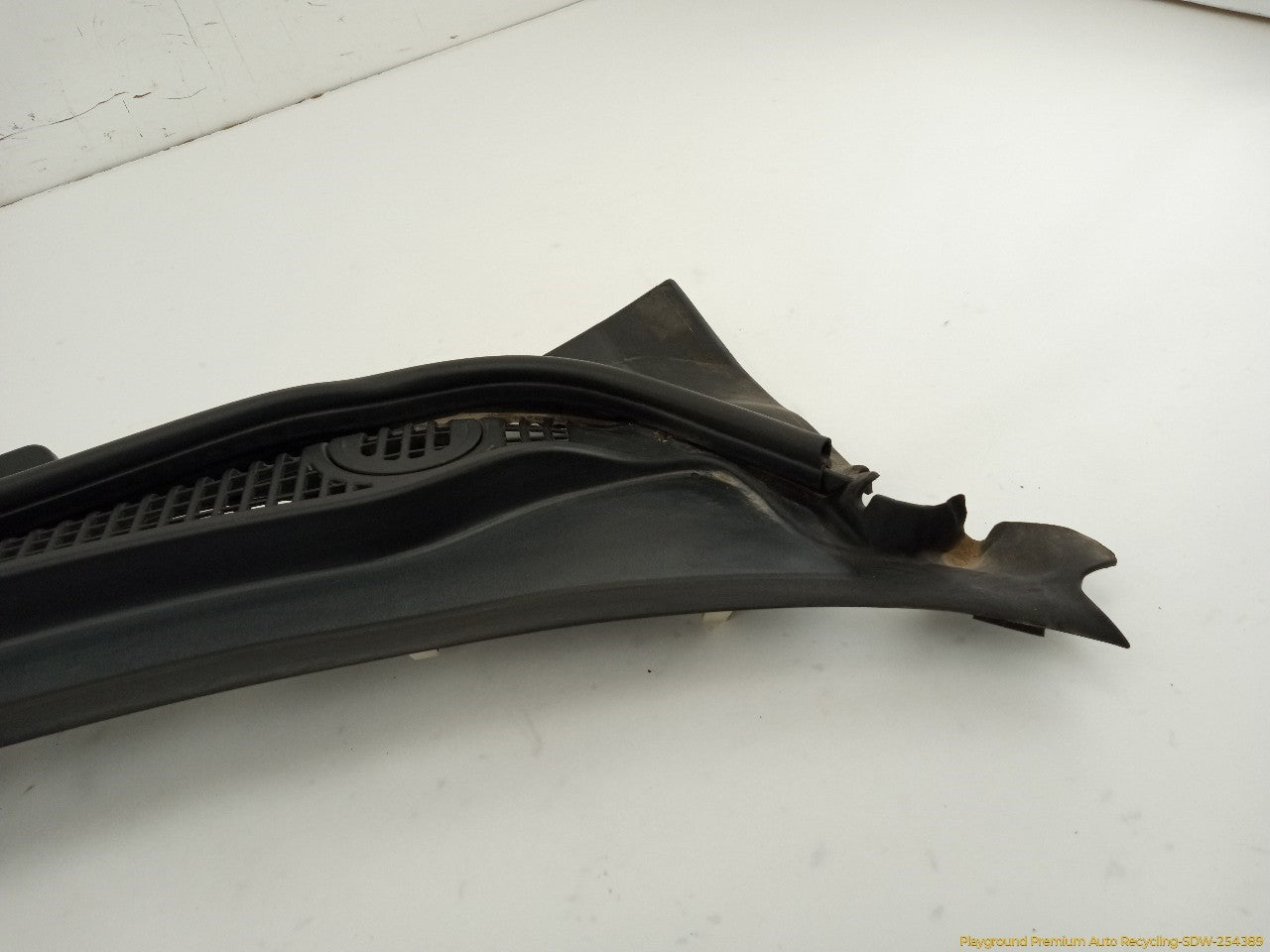 Volvo C30 Windshield Cowl Vent Panel