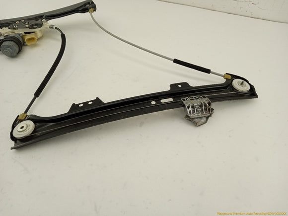 BMW 528I Passenger Right Front Door Window Regulator
