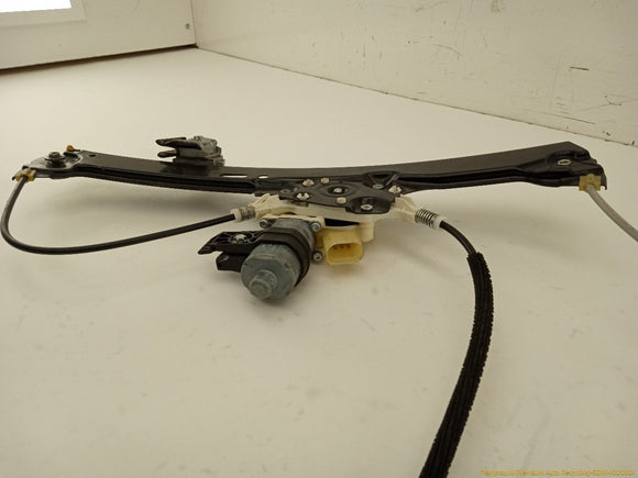 BMW 528I Passenger Right Front Door Window Regulator
