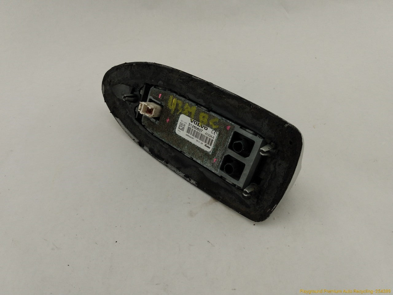 Volvo C30 Shark Fin Antenna