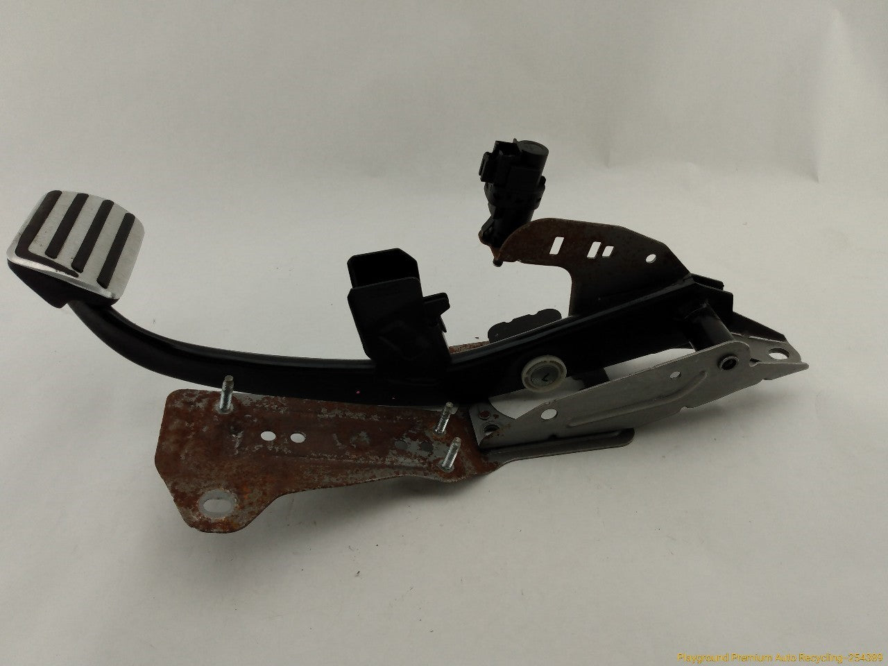 Volvo C30 Brake Pedal