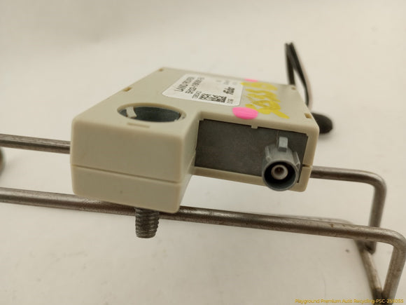 Land Rover LR4 Antenna Amplifier Booster