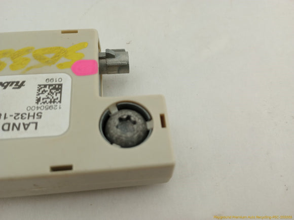 Land Rover LR4 Antenna Amplifier Booster