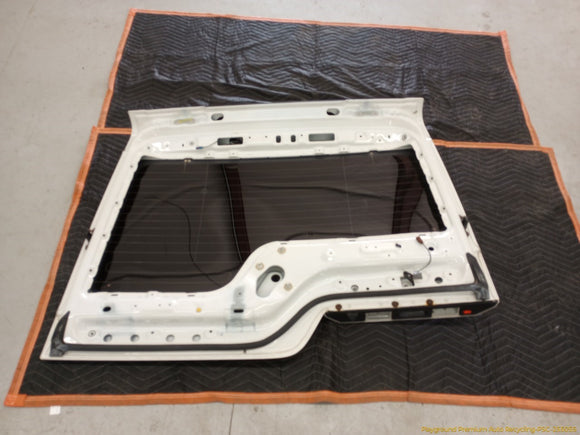 Land Rover LR4 Upper Tailgate