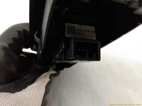 Land Rover LR4 Driver Left Rear Window Control Switch