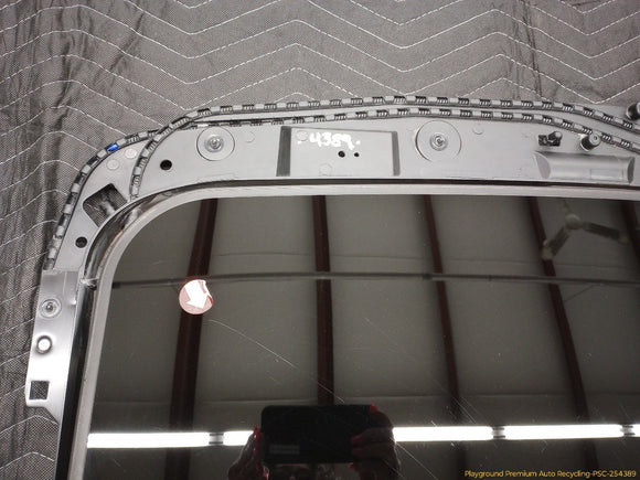 Volvo C30 Sunroof Panel Assembly