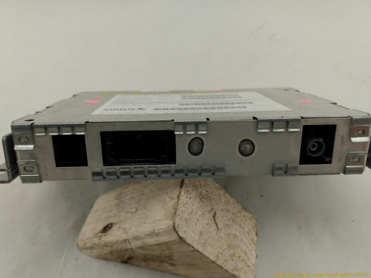Land Rover LR3 Satellite Radio Receiver
