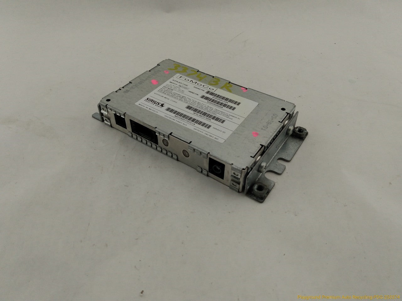 Land Rover LR3 Satellite Radio Receiver