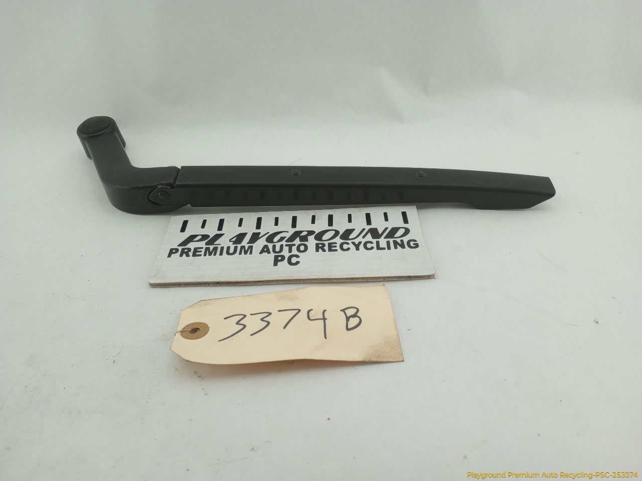 Land Rover LR3 Rear Wiper Arm
