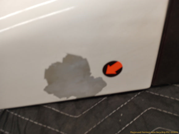 Land Rover LR3 Upper Tailgate