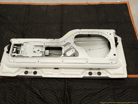 Land Rover LR3 Lower Tailgate - 0