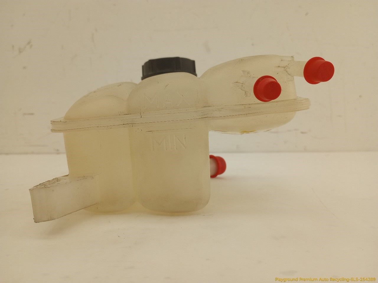 Volvo C30  Coolant Reservoir - 0