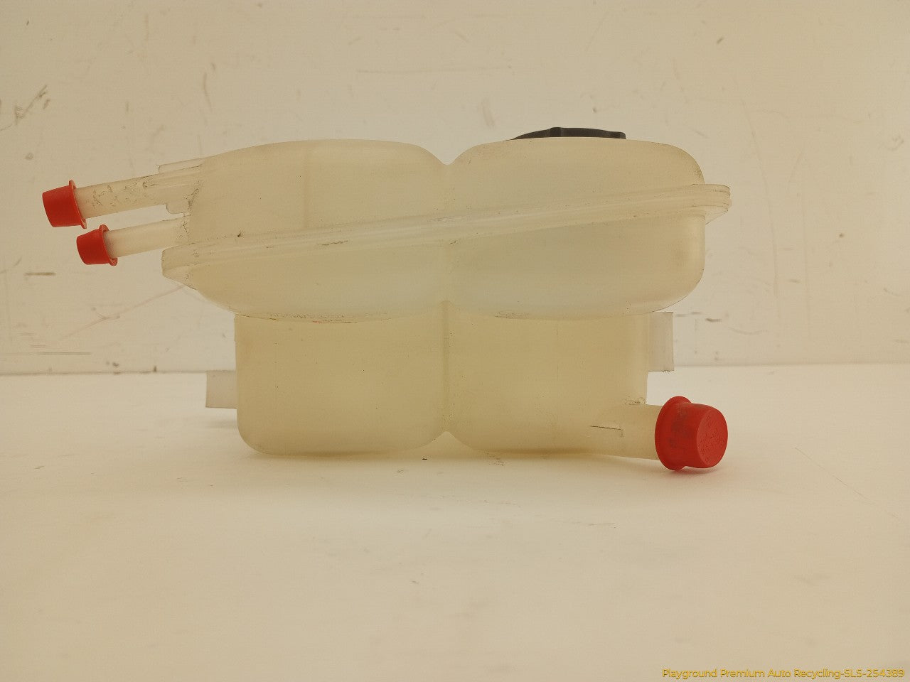 Volvo C30  Coolant Reservoir