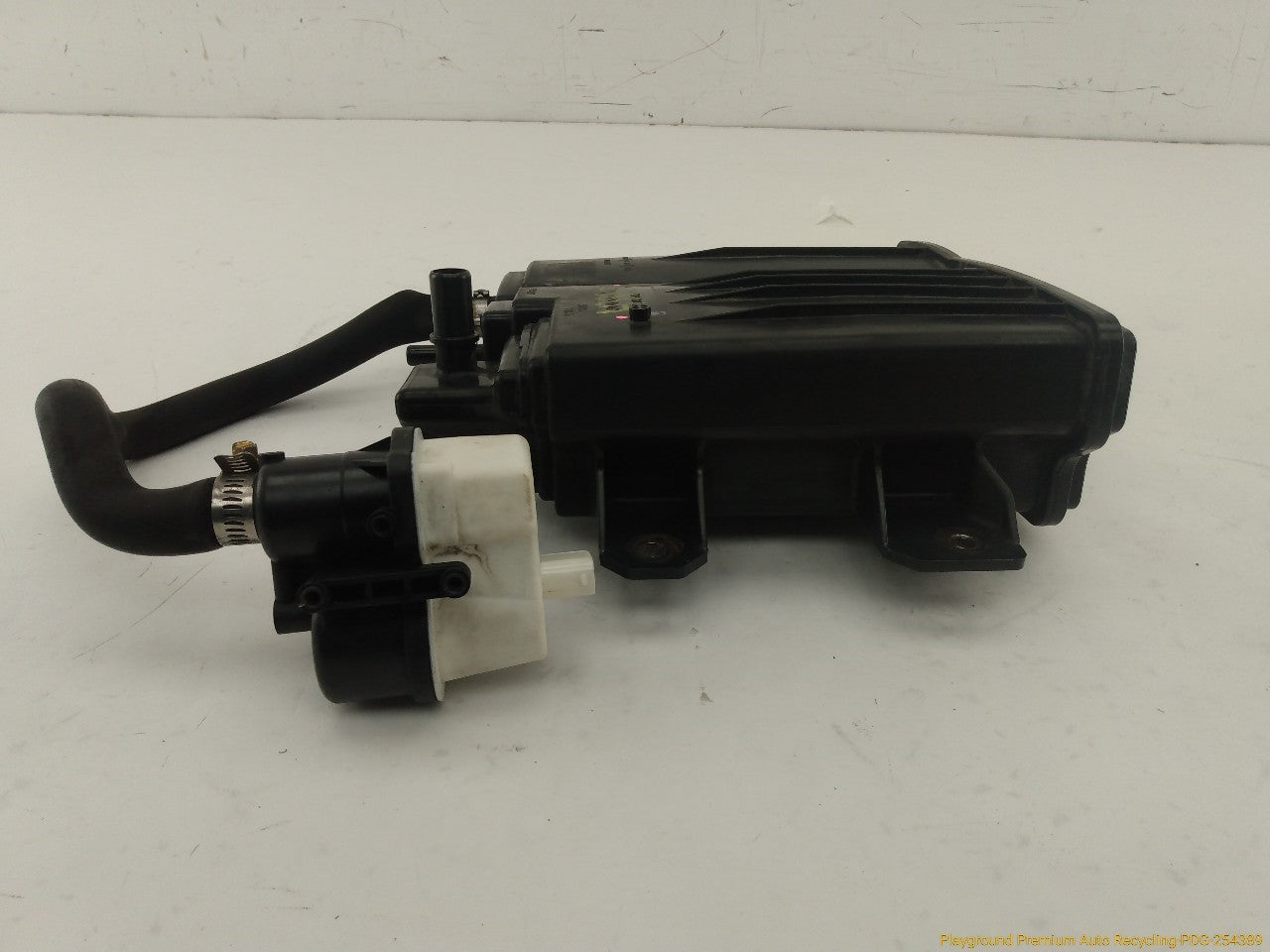 Volvo C30 Fuel Vapor Charcoal Canister
