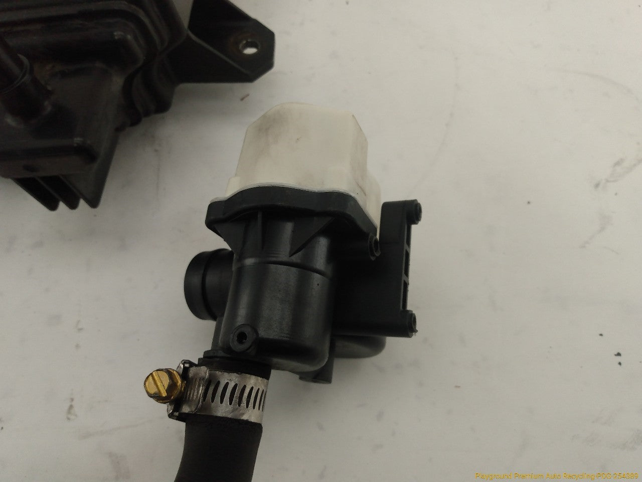 Volvo C30 Fuel Vapor Charcoal Canister