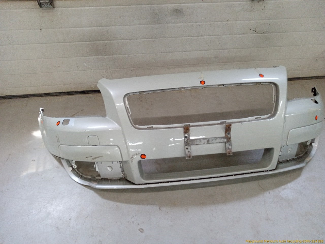 Volvo C30 Front Bumper Cover