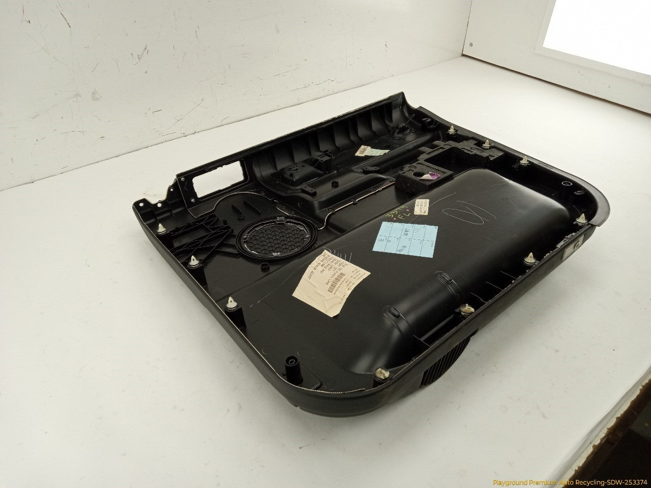 Land Rover LR3 Driver Left Front Door Trim Panel