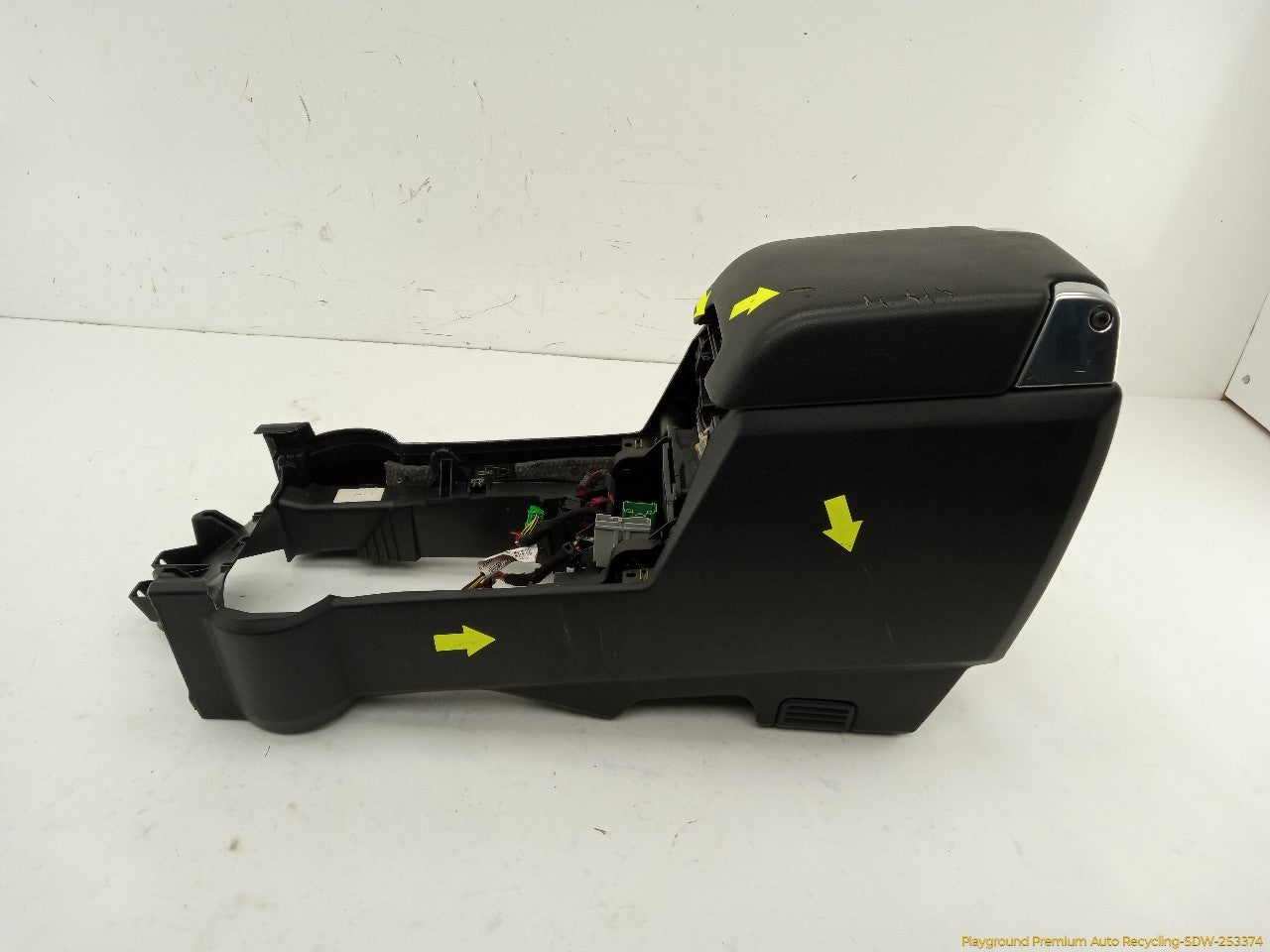 Land Rover LR3 Center Console Base