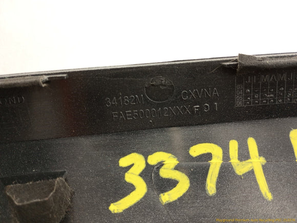 Land Rover LR3 Center Dash Bezel Trim