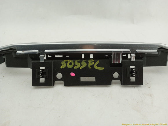 Land Rover LR4 Radio Switch Trim Bezel