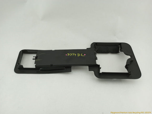 Land Rover LR3 Rear Seat Latch Cover Trim