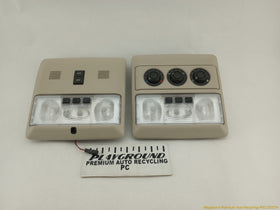 Land Rover LR3 Pair Of Center Dome Lights