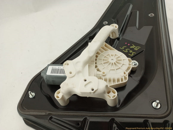 Land Rover LR4 Passenger Right Rear Window Regulator