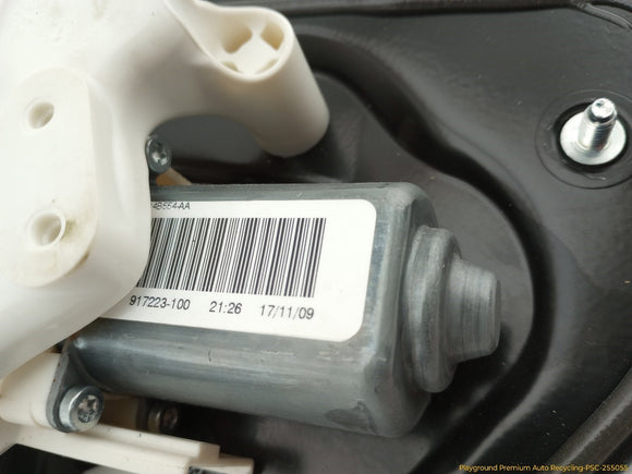 Land Rover LR4 Passenger Right Rear Window Regulator